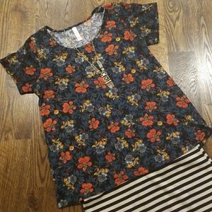 LuLaRoe M Classic Tee
